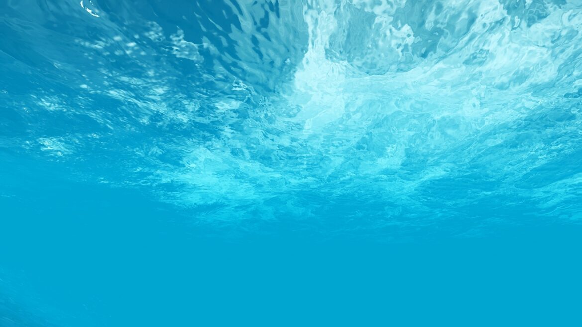 seawater-1666318_1920-1.jpg